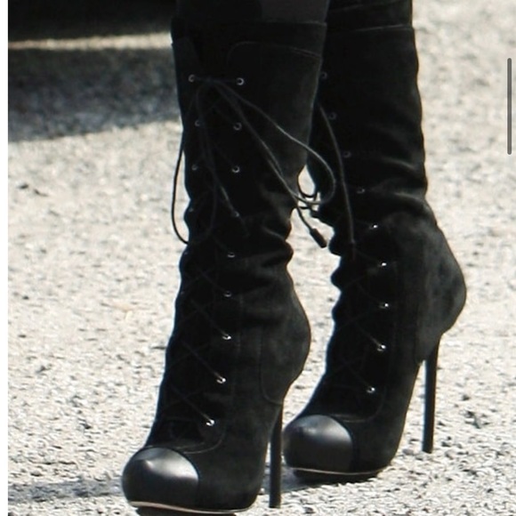 Lamb-Gwen's 'Prudence' suede lace-up boots - Picture 3 of 3